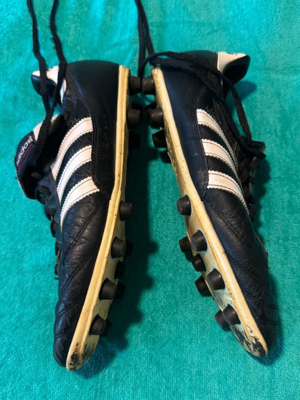 Copa Mundial Soccer Cleats/Football Boots